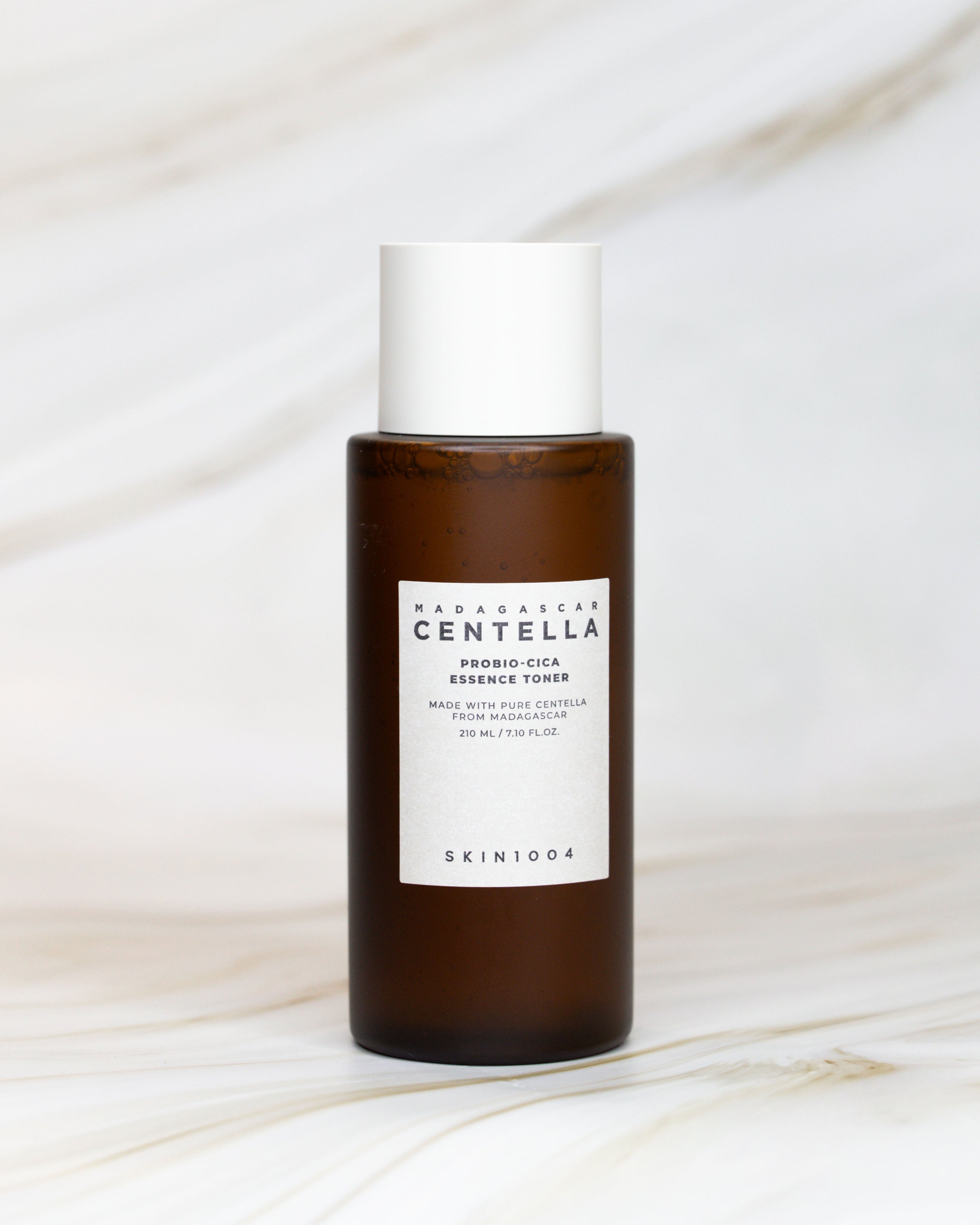 MADAGASCAR CENTELLA PROBIO-CICA ESSENCE TONER SKIN1004 210 ML